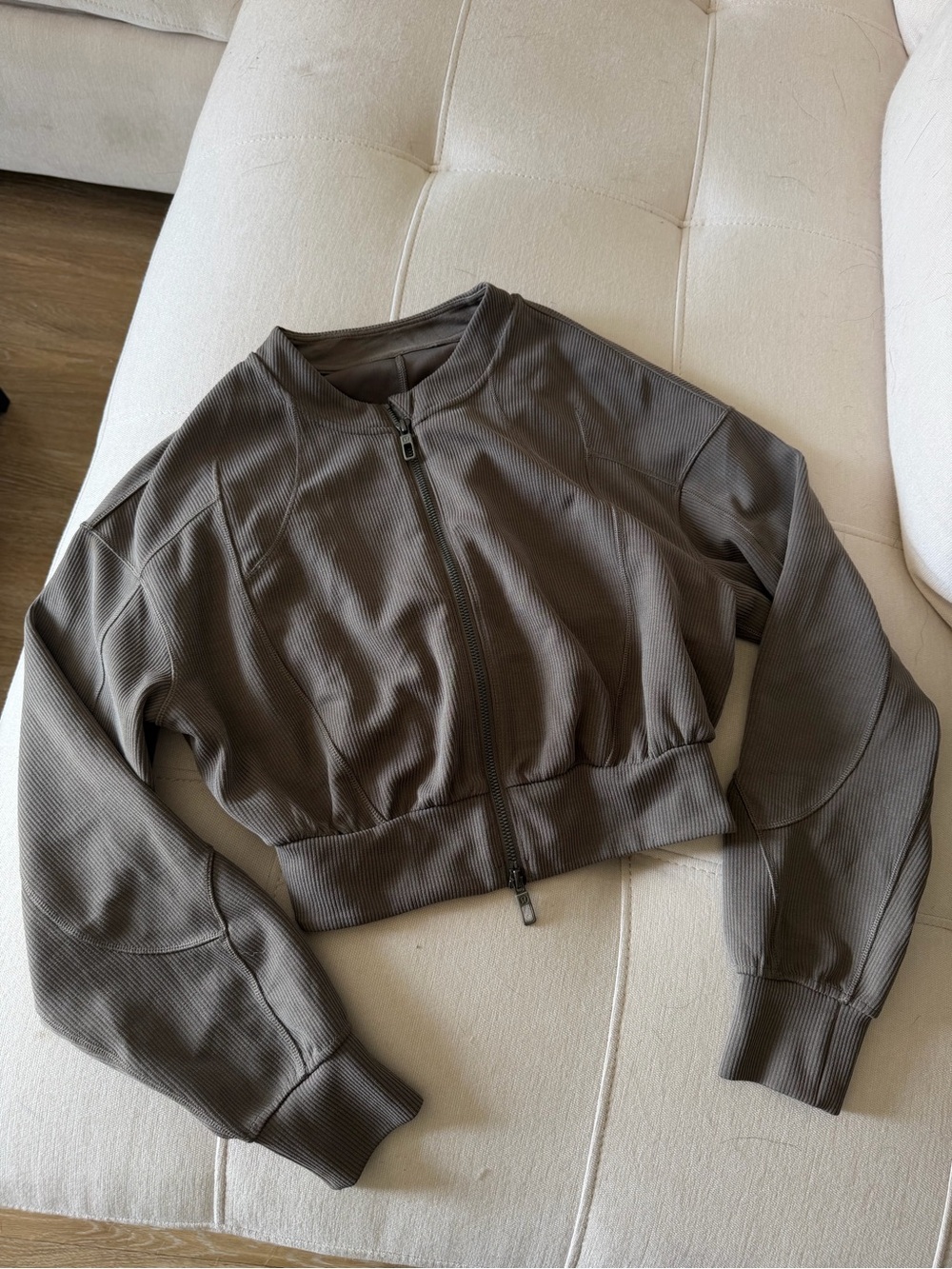 Lululemon Ribbed Softstreme Cropped Jacket - Picture 4 of 5